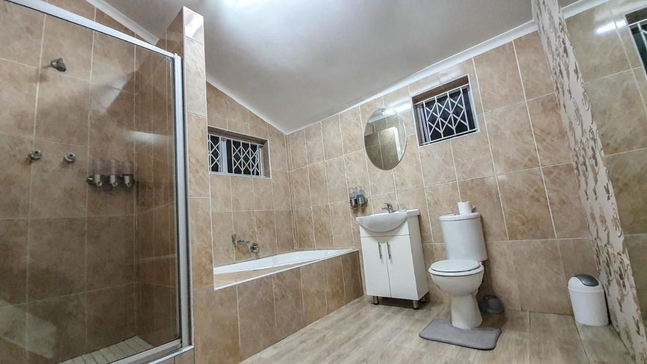 Home Away From Home Pinetown Buitenkant foto